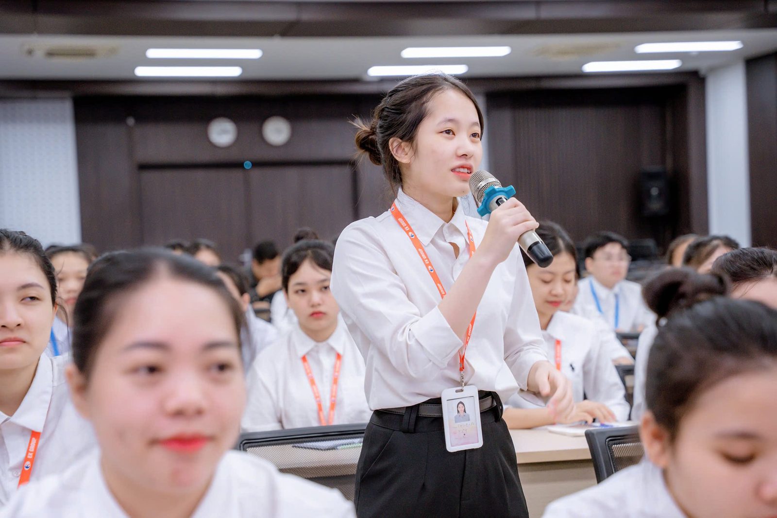 Chủ động trao đổi trong giờ học