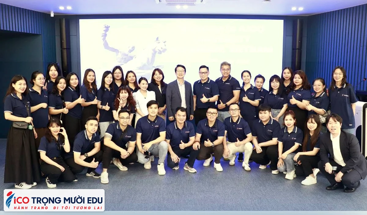 Hình ảnh hoạt động học viên tại Trọng Mười Edu/ICOEURO