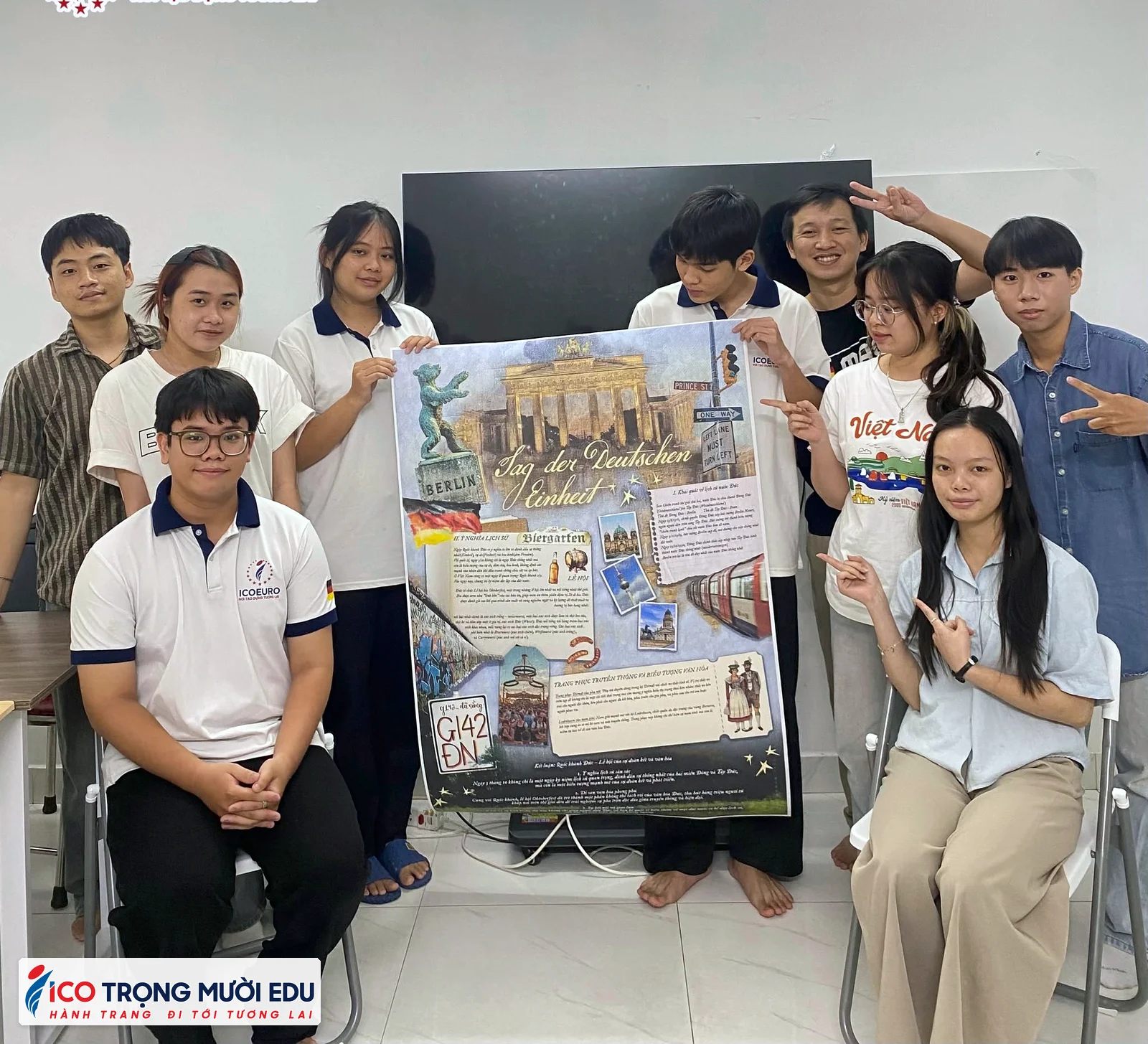 Hình ảnh hoạt động học viên tại Trọng Mười Edu/ICOEURO