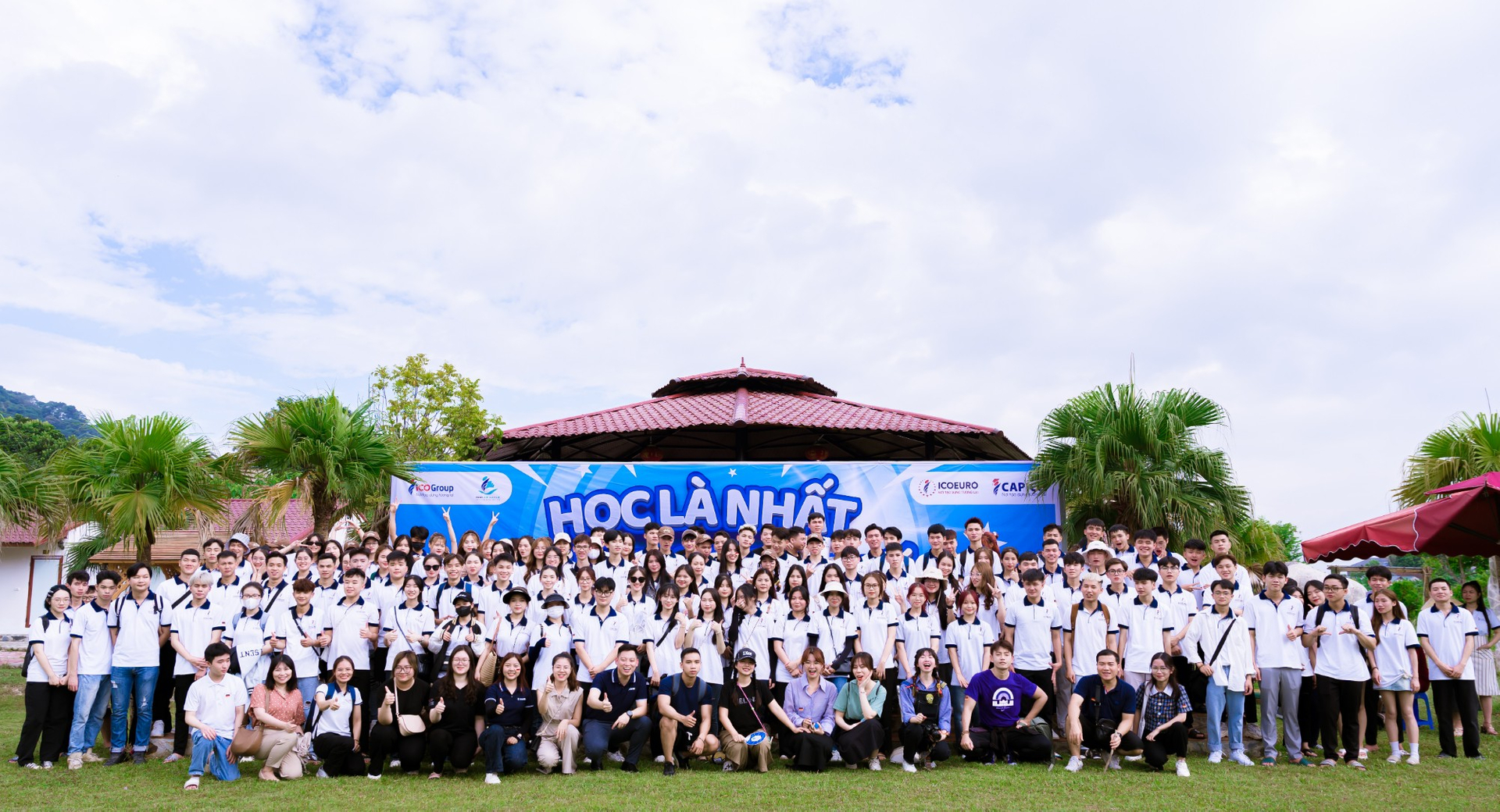 Hình ảnh học sinh và hoạt động tại trung tâm Trọng Mười Edu/ICOEURO